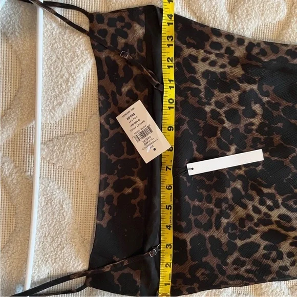 Beautiful Caara dress - NWT- XS - Picture 5 of 7